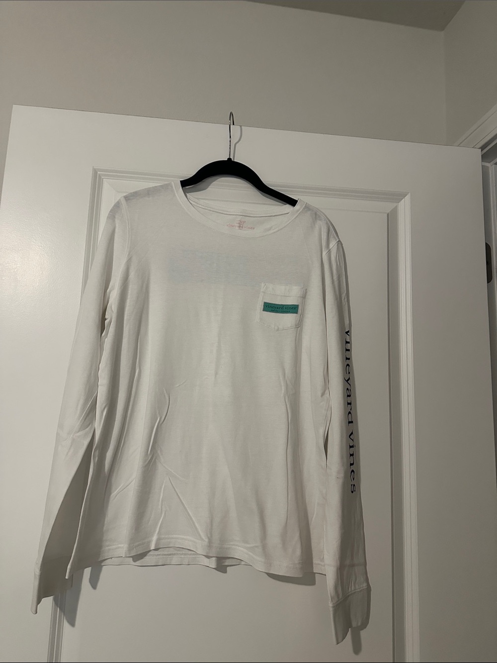 Vineyard Vines White Long Sleeve Tee with Teal Pocket